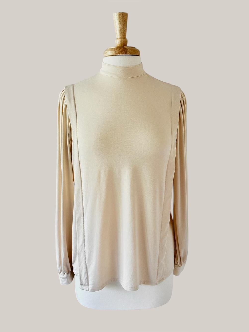 NWOT Rachel Pally flowy crème beige jersey top size S